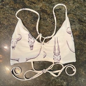 *RARE* Boys + Arrows Deb Top in Bones